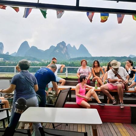 Showbiz Hostel Yangshuo Luaran gambar
