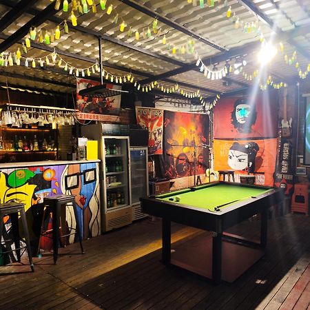 Showbiz Hostel Yangshuo Luaran gambar