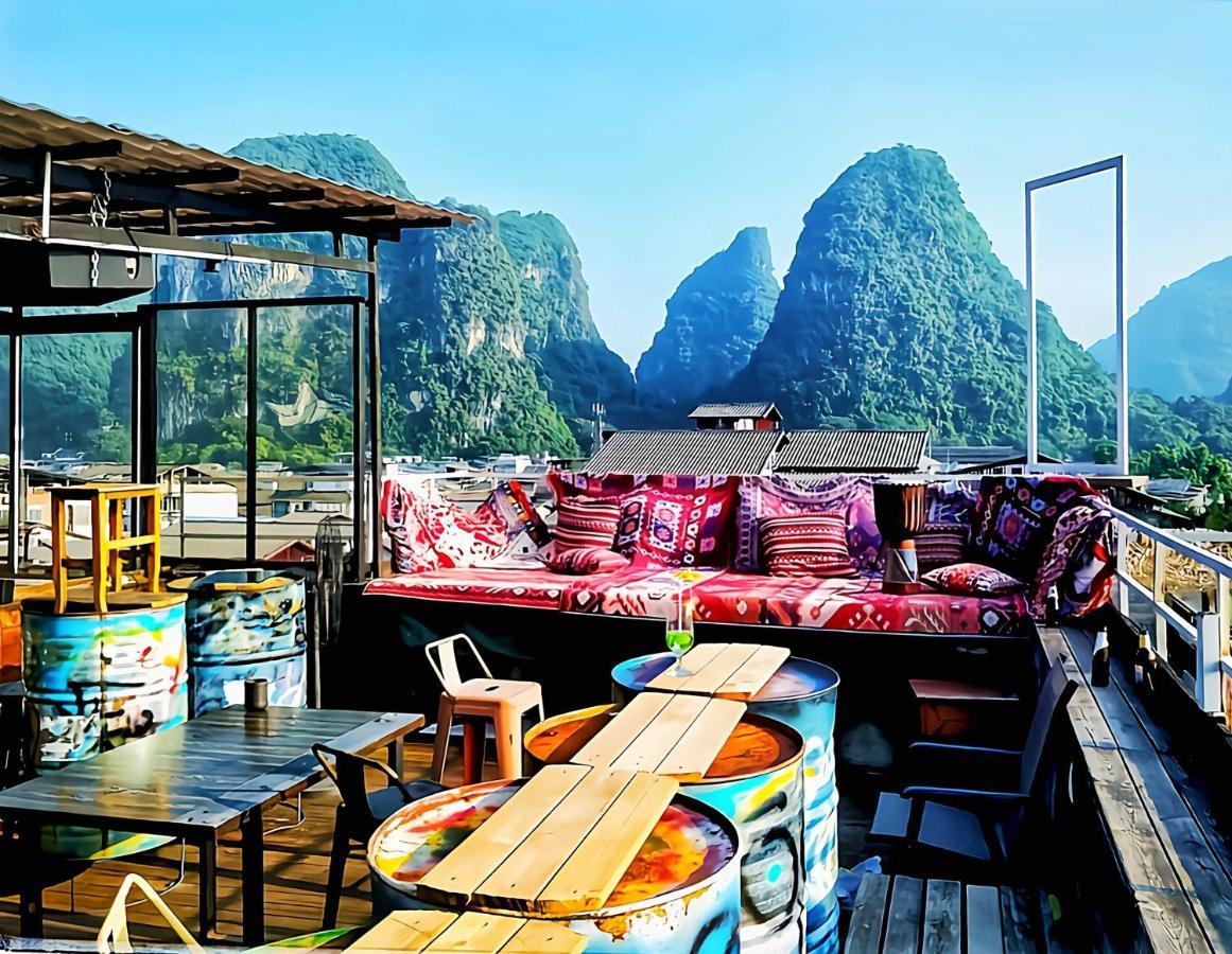 Showbiz Hostel Yangshuo Luaran gambar