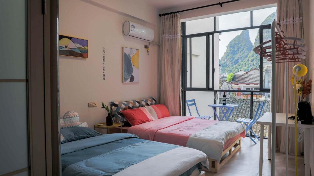 Showbiz Hostel Yangshuo Luaran gambar